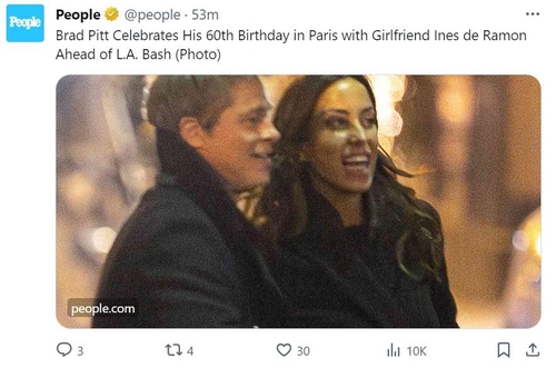 "60세 브래드 피트, 26살 연하 여자친구와 생일 기념"
