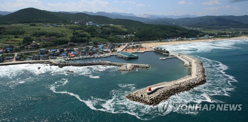 동해 대진·어달·천곡항 퇴적 모래 준설 완료…어항 기능 회복