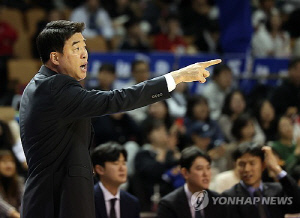 프로농구 삼성 은희석 감독 사퇴…김효범 대행 체제
