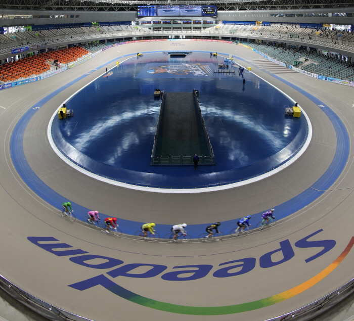 <경륜>2024시즌 경주운영 확 바뀐다!… 임채빈vs정종진 연중 8번 격돌!