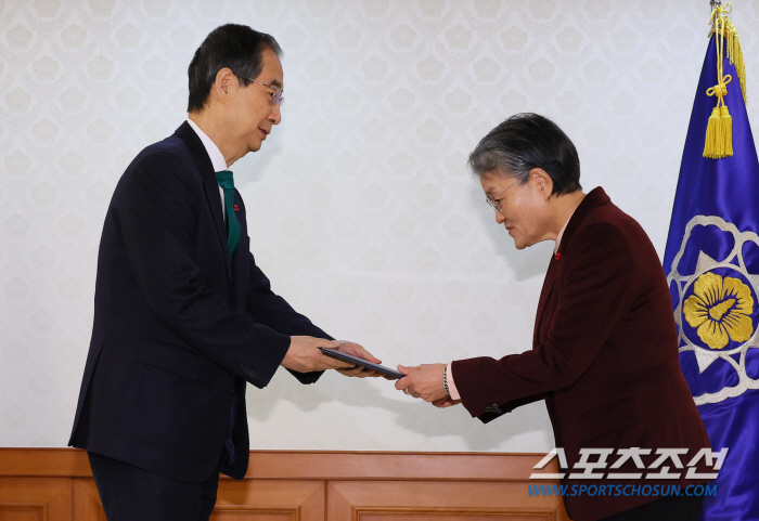 이기흥 대한체육회장,문체부와 전면전 "국가스포츠정책위 추천원로 배제,전면…