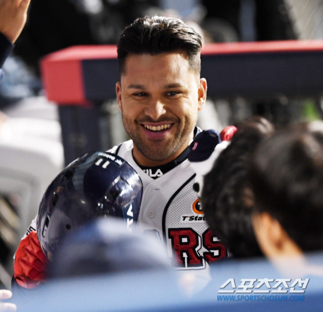 'KT→두산' 라모스, 총액 70만달러 영입…'150만' 알칸타라-'11…