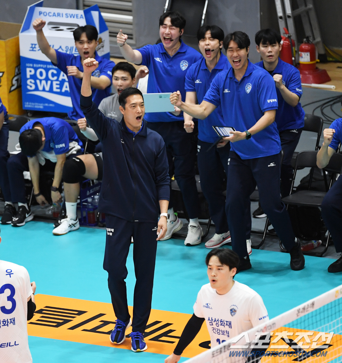 몰락했던 '배구 명가' 삼성화재의 부활, 감독과 선수가 직접 밝힌 '대반…