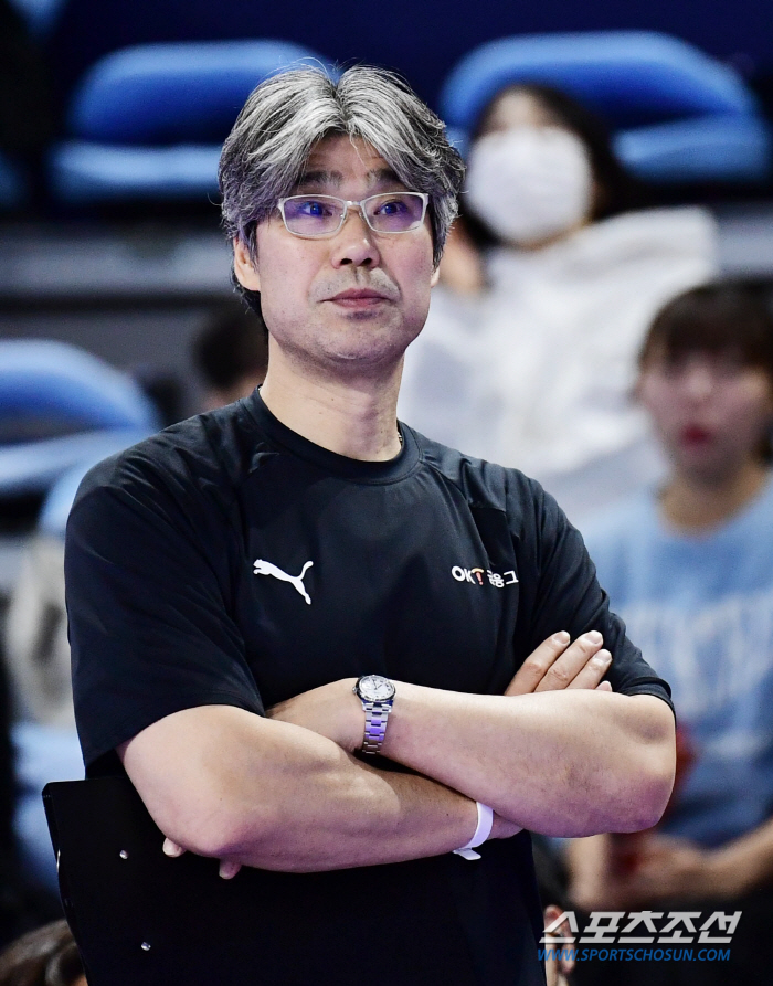 '6연패' OK 오기노 감독 "박태성 토스는 괜찮았다, 승부처 1, 2점…