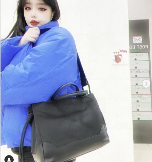 '11kg 감량' 박봄, 건강이상설 종결..'되찾은 인형 미모'