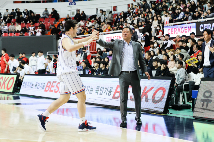 '무적' KCC를 더 무섭게 만든 이승현, 그의 부활 뒷이야기