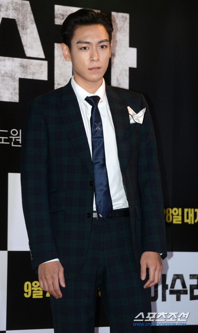 '오겜2' 탑, 연탄 12000장 익명 후원…와인 판매 수익금 기부