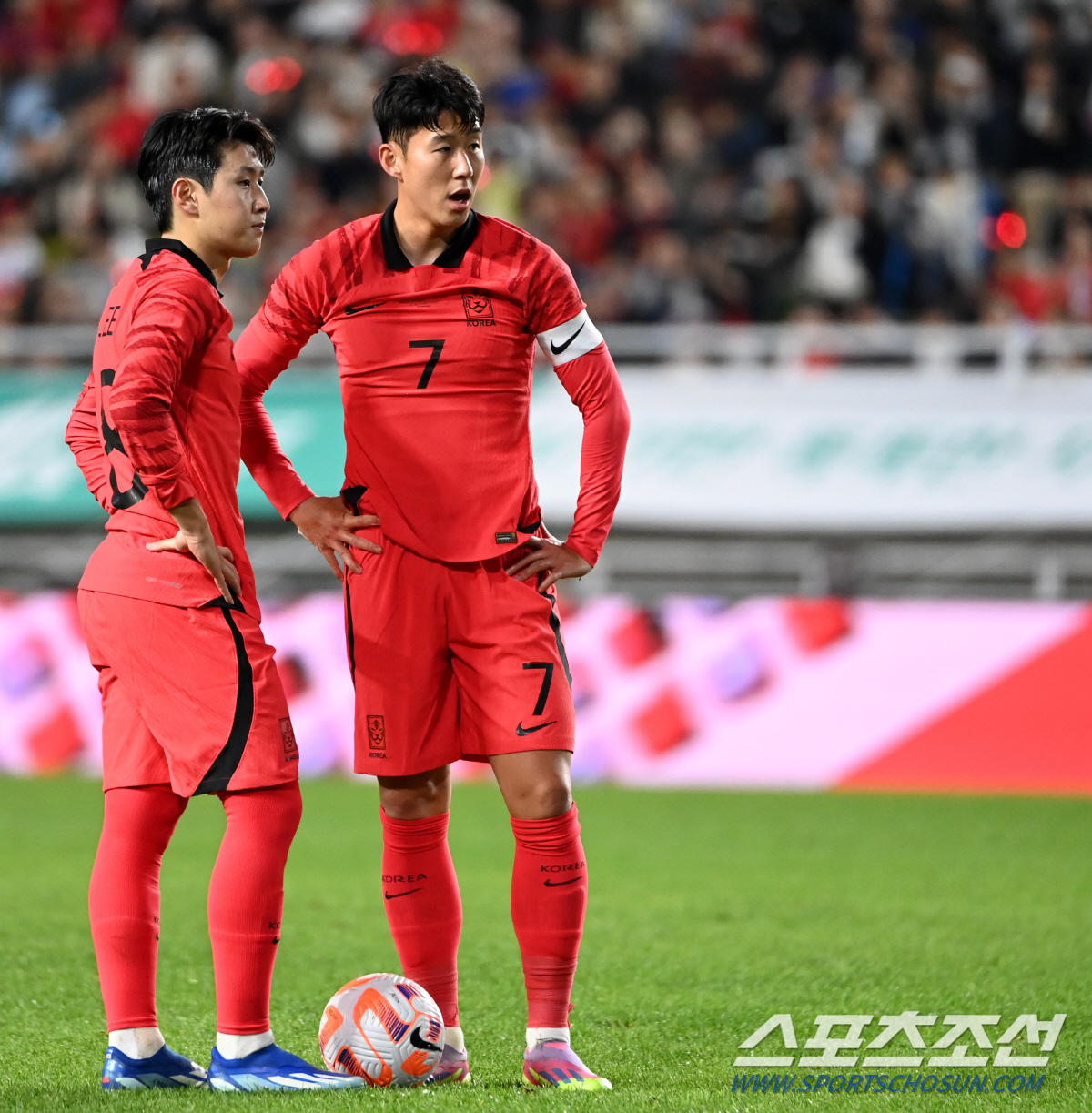 "日은 나의 라이벌" 클린스만 깜짝 선언, '3대장' 앞세워 64년 亞 …