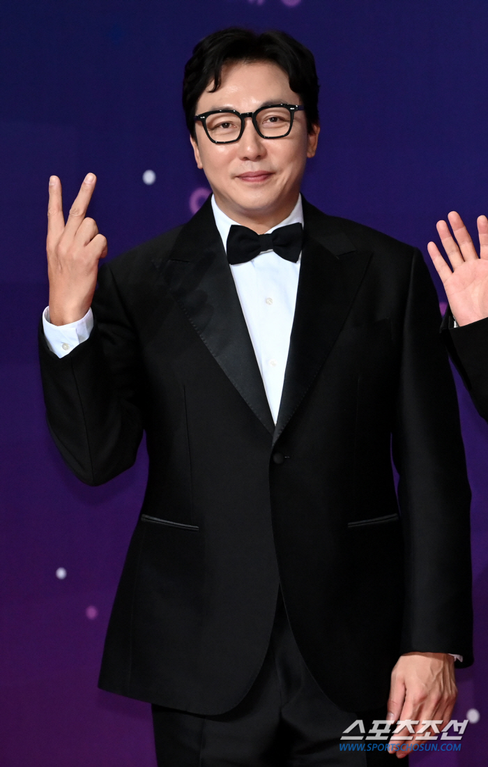 탁재훈, 16년만에 대상 "어머니가 좋아하실 듯" 눈물 [2023 SBS…