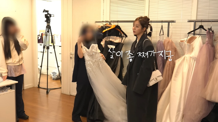 혜리, "살 쪘다"더니 '늘씬+길쭉' 드레스핏 "밥을 못 먹어" ('혜리…