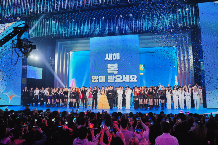 [SC초점]'가요대제전', 2023년 연말 가요무대 압승할 수 있었던 이…