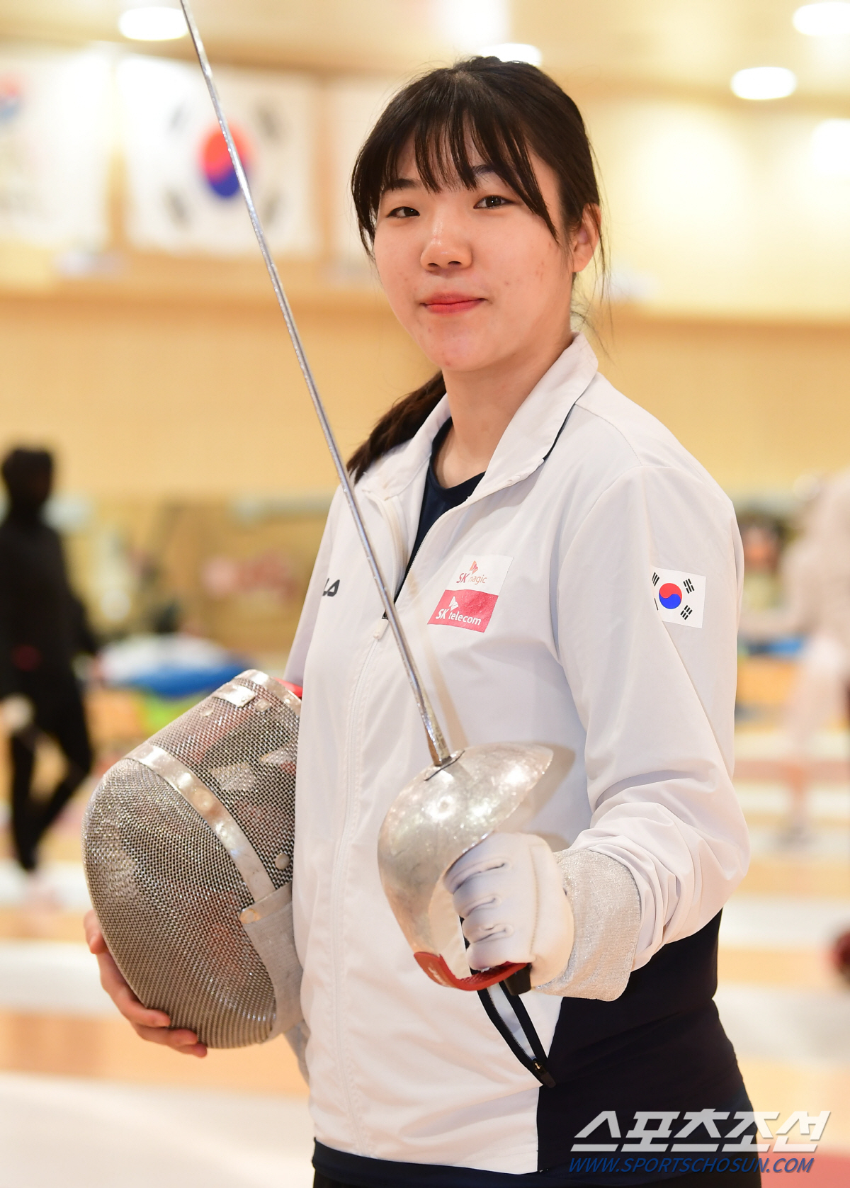 '2001년생 여자 오상욱'전하영의 패기만만 첫올림픽 "언니들과 함께 잘…