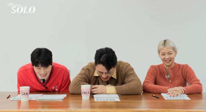 '나는 솔로' 18기 데프콘 "이제 전쟁이다, 선포했다'..로맨스 혈투 …