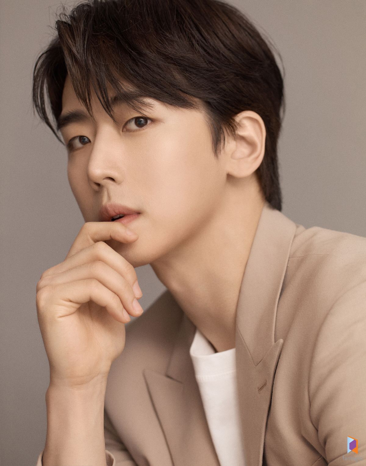 정의제, '판타지오' 전속계약 체결..차은우·이창섭·옹성우·백윤식과 한솥…
