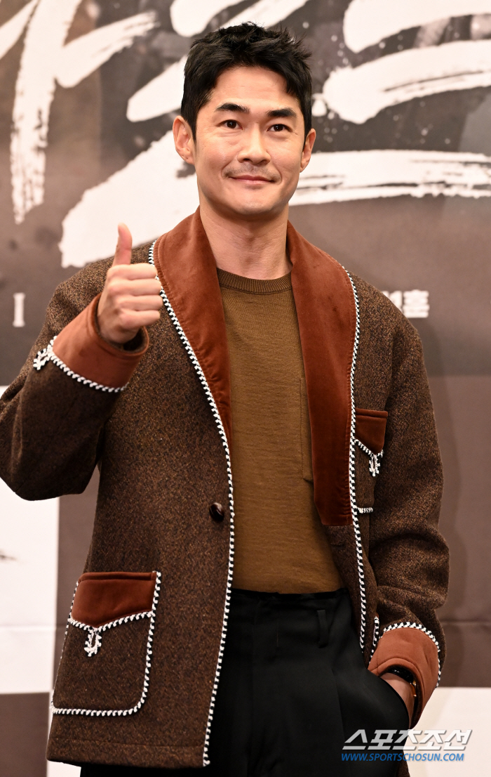 '더 와일드' 배정남 "상남자는 누가 봐도 추성훈, 진구는 엄마 같다"