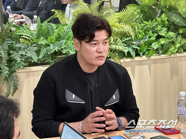 [현장 인터뷰]'은퇴할 결심' 추신수 "차기 감독 소문에 웃었다…최저 연…