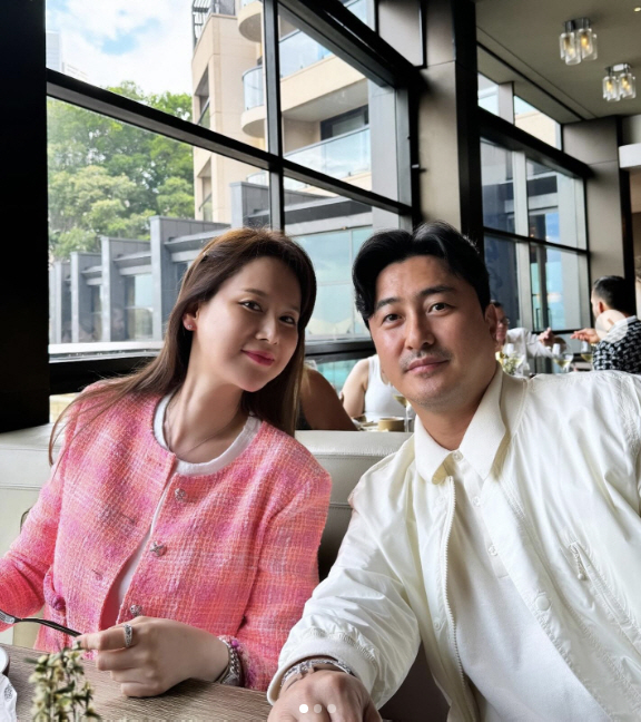 안정환♥이혜원, '세계 여행'도 함께 "내 제일 친한 친구, 때론 미울 …