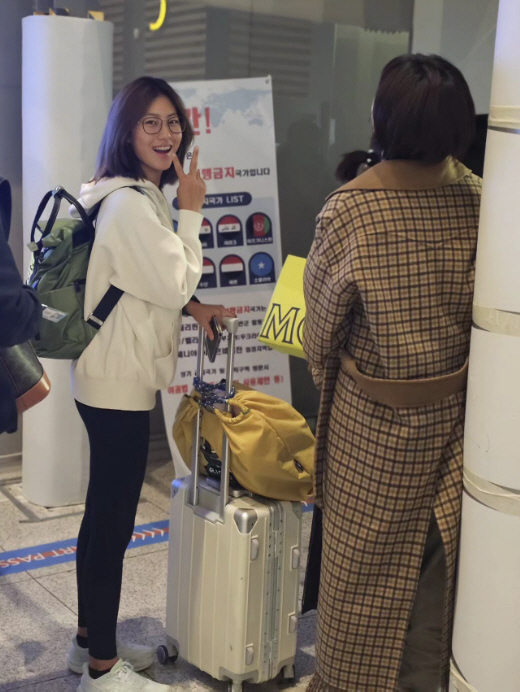 '송종국 딸' 송지아, 동생 송지욱 끌어안는 우애.."과도한 스킨십" 엄…