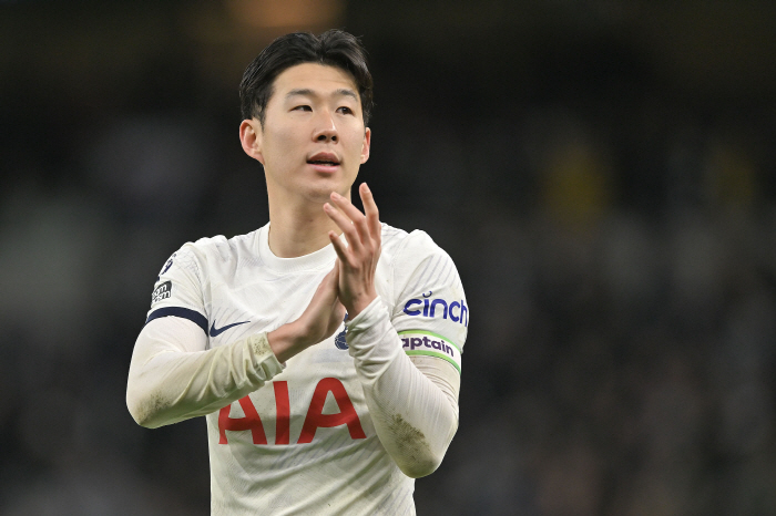 '루니+살라에게 도전한다' 손흥민, 4골 4도움으로 '5번째 EPL 이달…