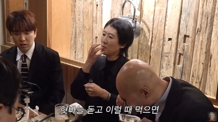홍진경, 폐지 앞둔 '홍김동전' 향한 열정 "아침 촬영, 몸 보호해야해"…