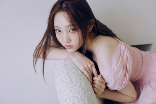 [공식] '하이브 新걸그룹' 아일릿, 영서 탈퇴 "당사자 의사 존중, 억…