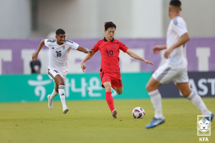 '이재성 환상 중거리포' 플랜B 가동 한국, 이라크에 1-0 리드[이라크…