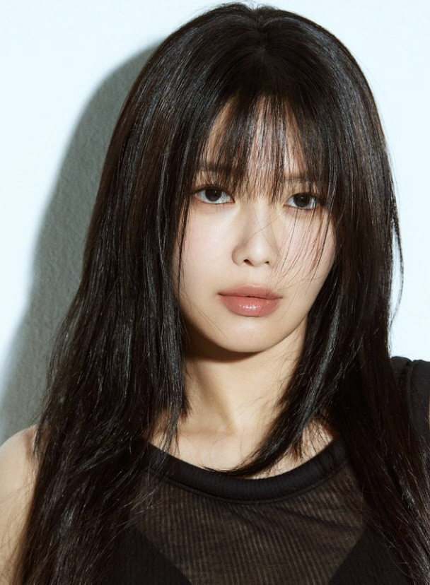 [종합] "최수영 옷 갈아입는데 사진촬영"…연극 '와이프' 민폐 촬영 피…