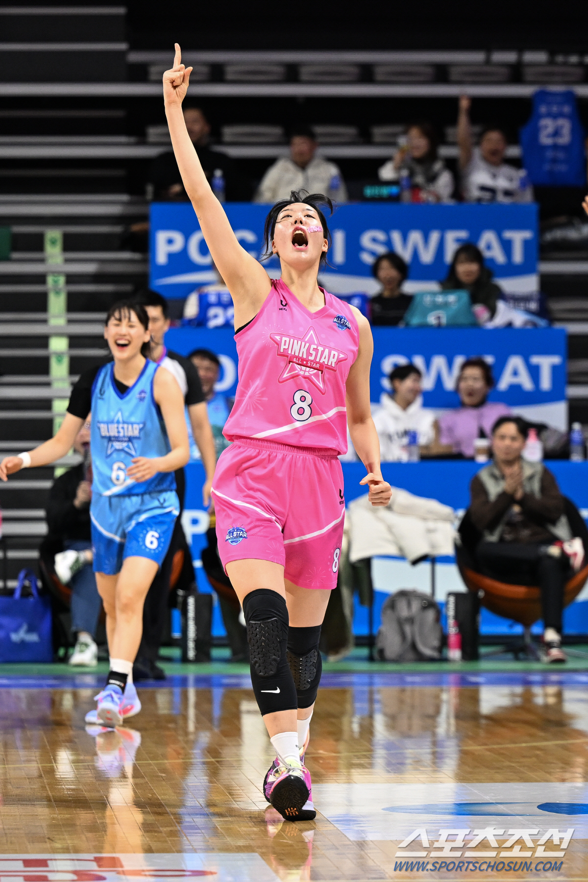 [현장인터뷰] MVP 박지수 "덩크슛 실전에서 시도. 김완수 감독과 1대…