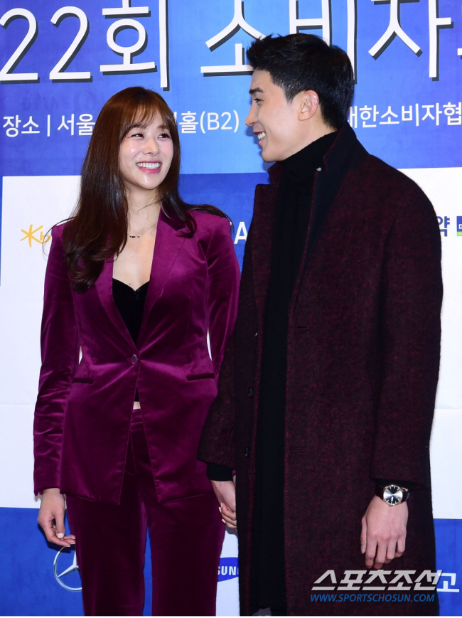 강경준 '사생활 문자 공개' 후폭풍..소속사 손절→SNS 계정 삭제[공식…