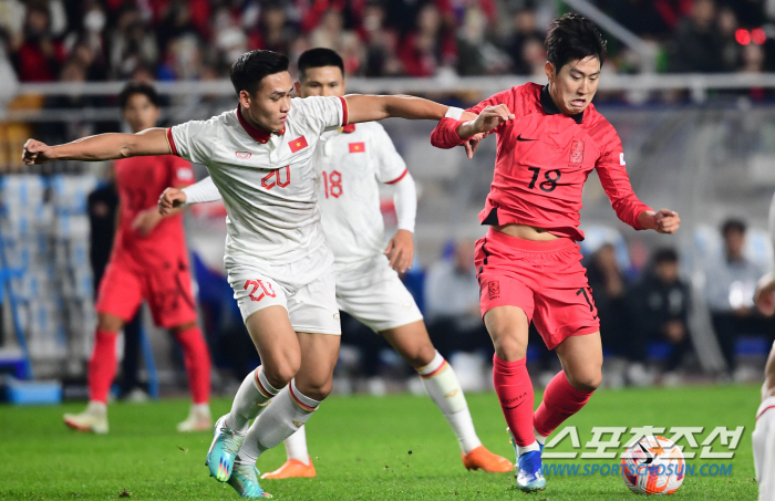 '역시 골든보이' AFC도 인정했다, '박지성 후계자' 이강인, 아시안컵…