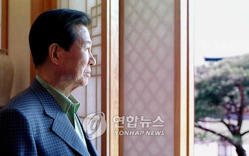 "고난 없이 성공한 예는 없다"…재조명받는 '인동초' 김대중