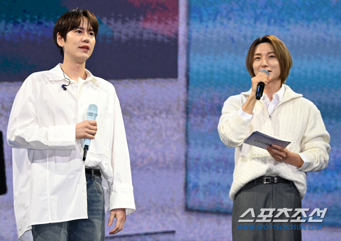 [SC현장] "SM은 트렌디, 안테나는 서먹하고 서정적" 규현, 바닥부터…