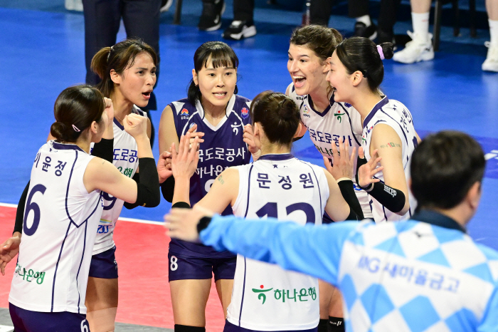 6연패 탈출&악연 극복…순위는 숫자일 뿐! 외인 폭격이 해냈다