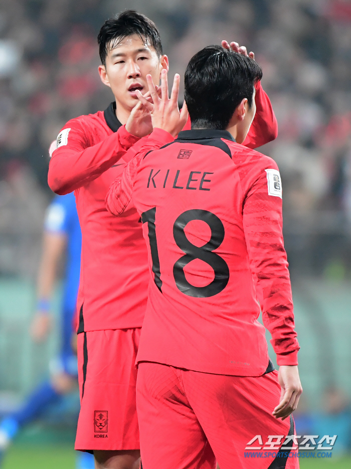 [카타르ON]'탈 아시아' 손흥민X이강인의 위엄, 韓→아시안컵 가치를 높…