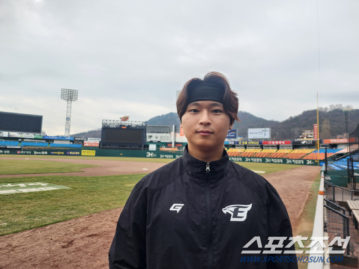 [대전현장]비시즌 3일 쉬고 대전구장 출근, 최인호 "이제 어린 나이 아…