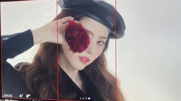 "이래도 내가 예뻐?" 한소희, 광고 찍다 얼굴 구겨도 '세젤예 여신'