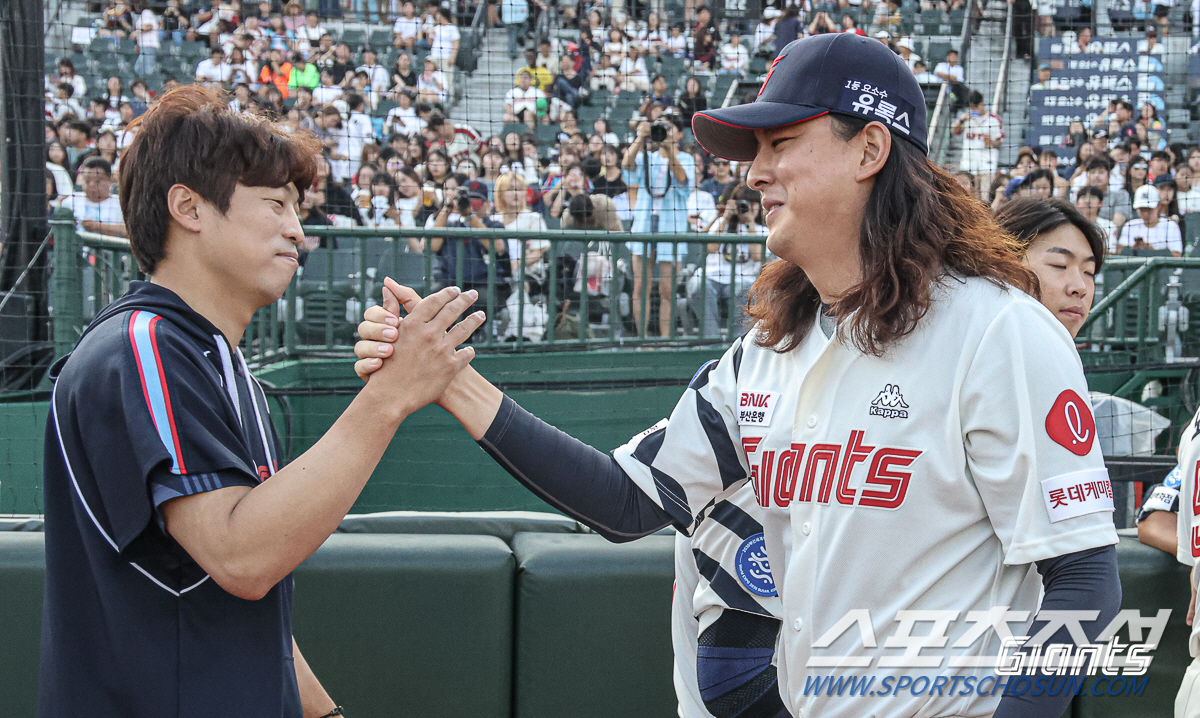 'KBO 최초 대기록+FA 대박' 두마리 토끼 정조준→야외 피칭 열정 "…