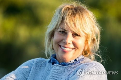 "진짜 오징어게임은 산낙지 먹기, 해녀는 한국 최초의 워킹맘"