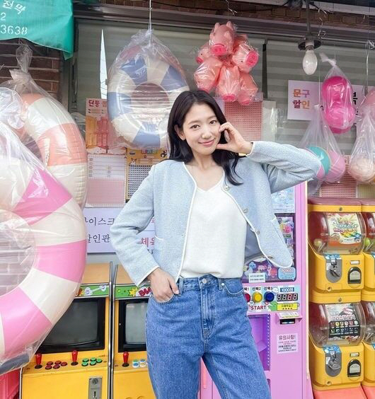 '최태준♥'박신혜, 출산 후 3년만 안방극장 온다…"'닥터슬럼프' 포스터…