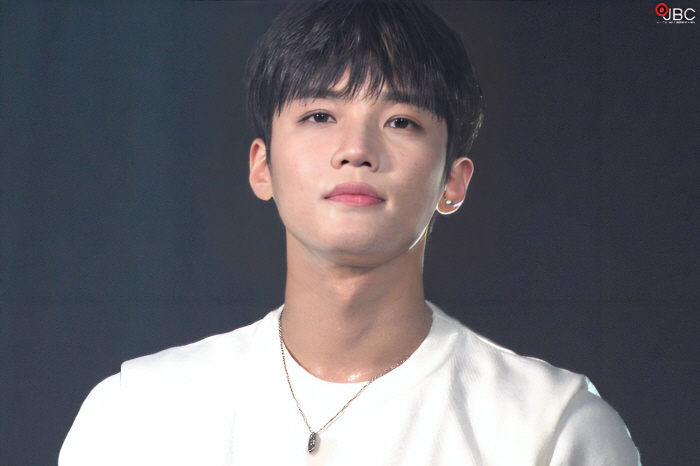 김진현 7년간의 아이돌 활동 마무리, 배우 도전