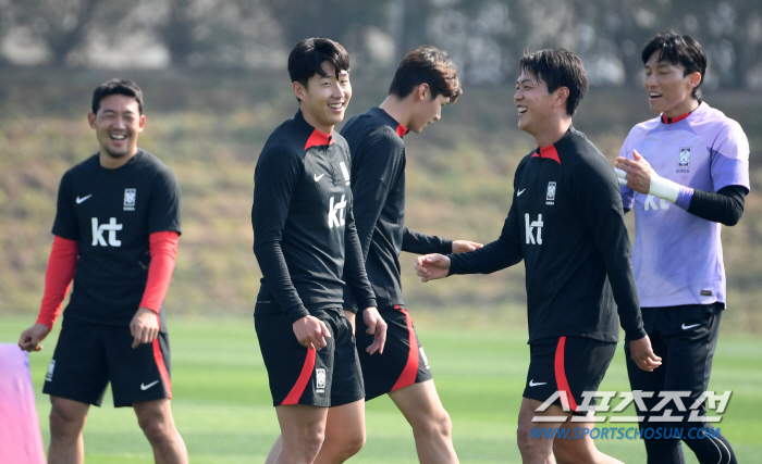 [카타르ON]'우승 확률 2위' 클린스만 소신 발언 "일본? 생각할 여유…