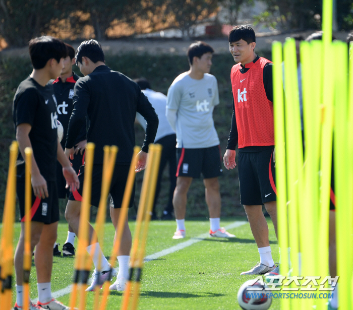 [카타르NOW]'레드'SON→'블루'김민재→'블랙'이강인, 클린스만 감독…