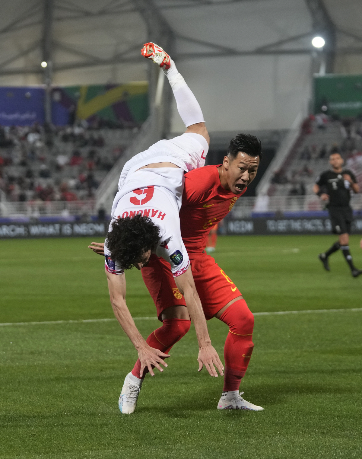 [카타르 현장리뷰]'VAR 득점 취소→분노 폭발' 中 최악 경기력, '첫…