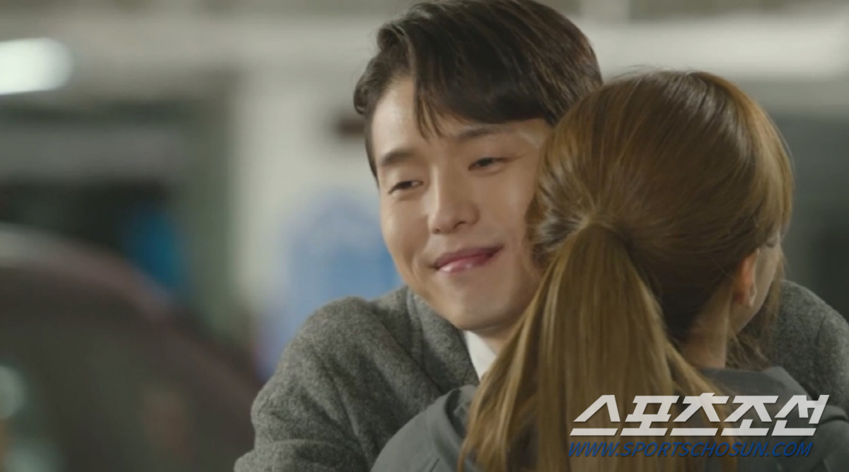 [SC프리뷰]유이♥하준, 주차장 비밀 포옹 발각…유이, 해고 위기?