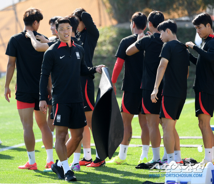 [카타르 현장인터뷰]WC 영웅→EPL 10골, '관심 폭발' 황희찬 "절…