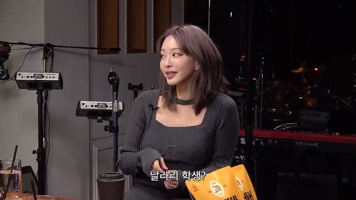 한예슬 "학생땐 날라리, 고2부턴 공부도 안해..인기도 별로 없었다"('…