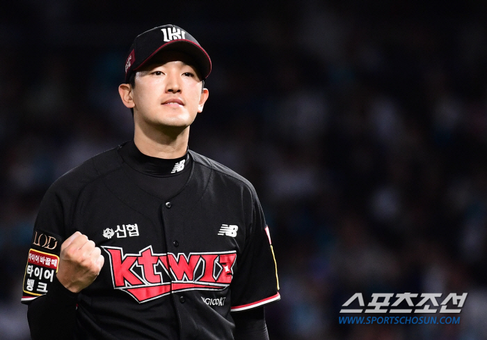 3년간 국내 이닝-다승-QS 1위, ERA 2위. 선발 최대어가 나오는데…