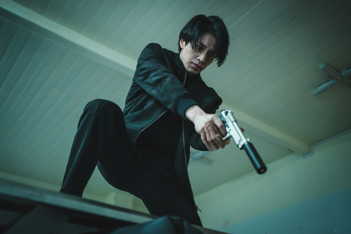 '킬러들의 쇼핑몰' 이동욱 "근접거리 액션 새롭지만, 연습은 귀찮아"