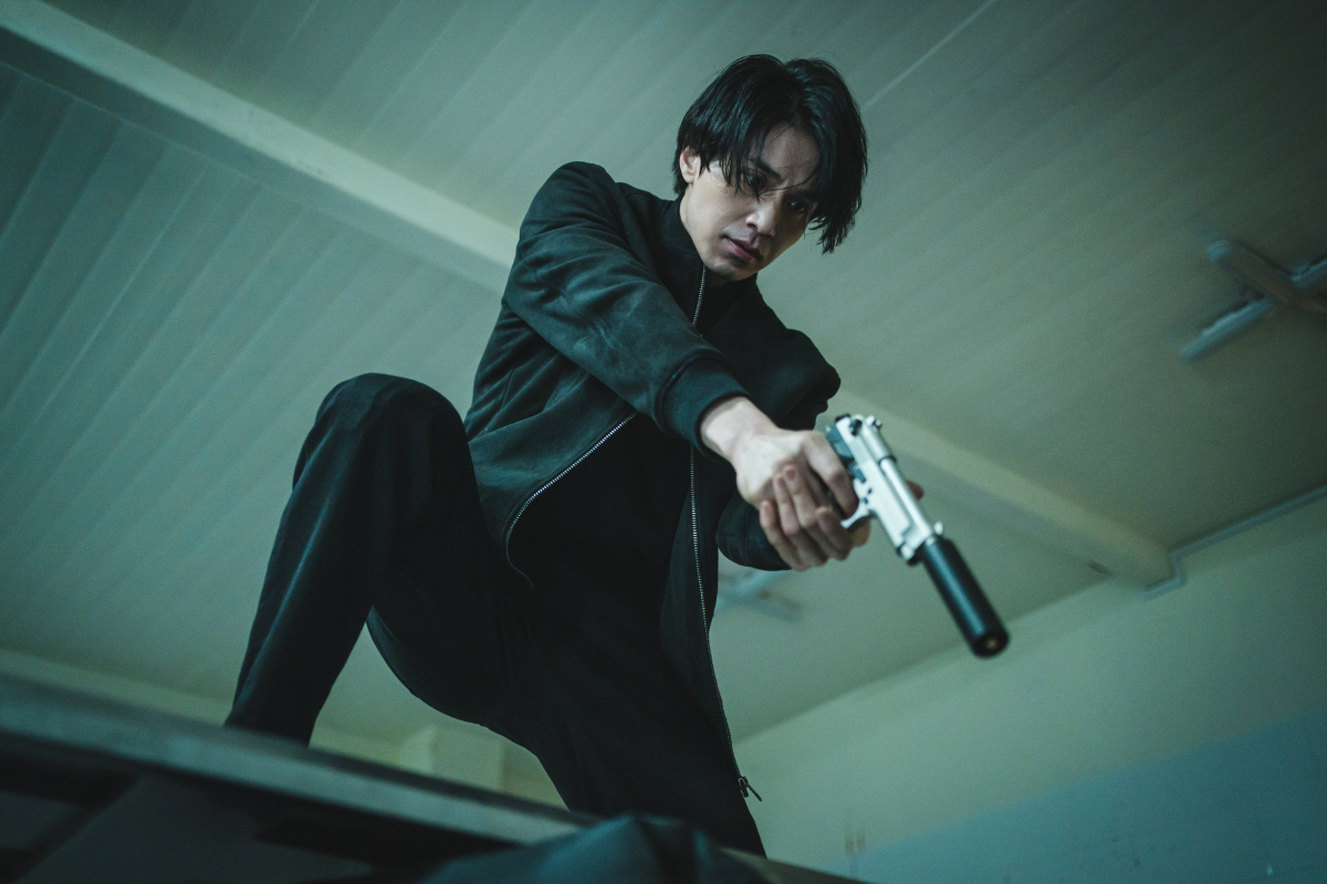 '킬러들의 쇼핑몰' 이동욱 "근접거리 액션 새롭지만, 연습은 귀찮아"