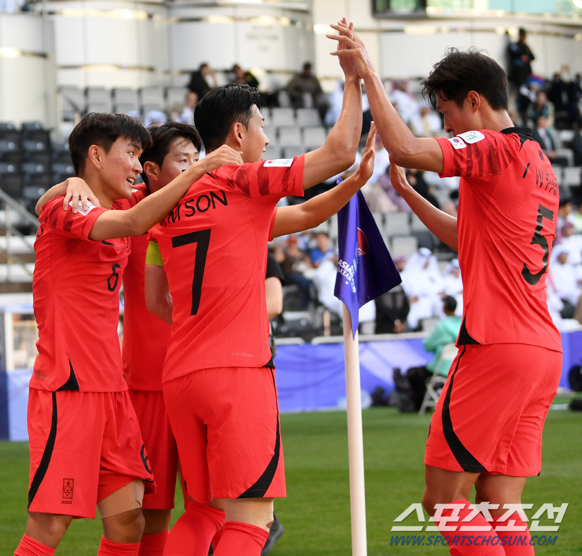 [아시안컵현장리뷰]'이강인 2골! 황인범 1골-1도움' 클린스만호 바레인…